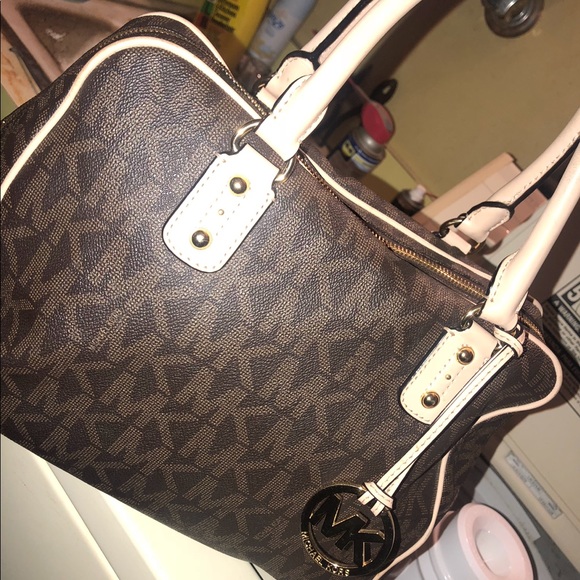 Mk purse - Picture 4 of 4